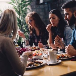 How To Increase Foot Traffic in Your Restaurant