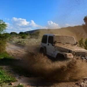 Best Jeep Wrangler Mods for Mudding