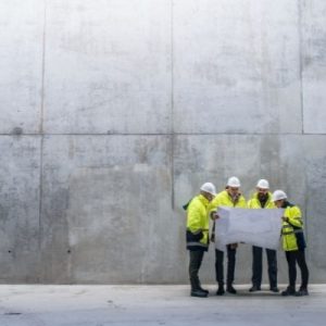How To Be a Strong Construction Site Manager