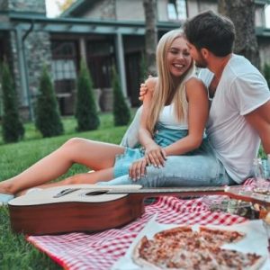 Great Anniversary Ideas for Celebrating Your Years Together