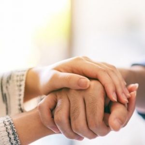 4 Ways To Comfort Someone After Their Pet Dies