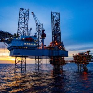 Things To Know Before Working on an Oil Rig