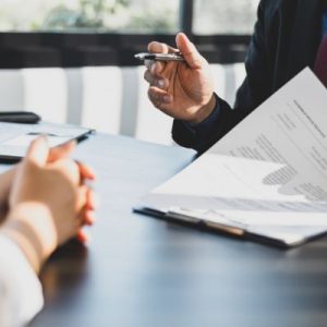 How To Tell When Its Time To Hire a Lawyer as a Landlord